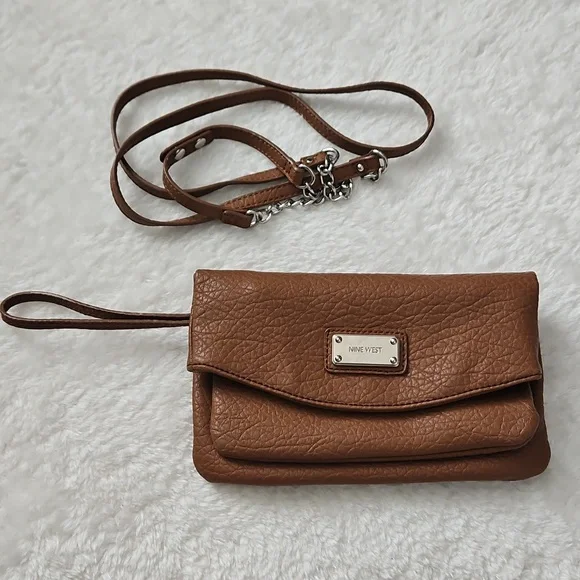 Nine West Crossbody Purse Convertible Wristlet Bag Brown Detachable Strap - Picture 12 of 12